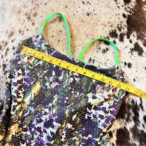 LULULEMON Dancing Warrior Purple Green Pistachio Floral Tank Top‎ Strappy Back 6 - Picture 4 of 6